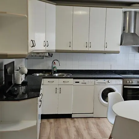 Atractivo Piso Reformado Apartment