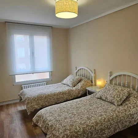 Atractivo Piso Reformado * Santander